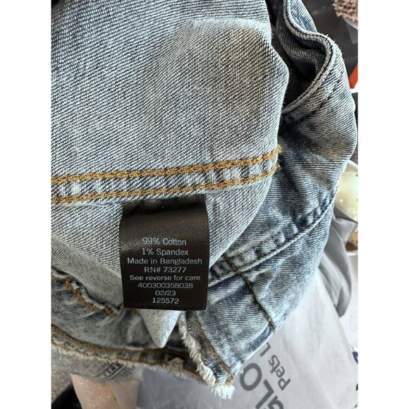 Jean Jacket Simply Vera Wang Sz 2XL Distressed Raw Hem Stretch Blue Stone Washed - Picture 11 of 16
